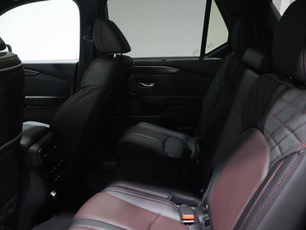 New 2026 Honda Pilot Black Edition image 8