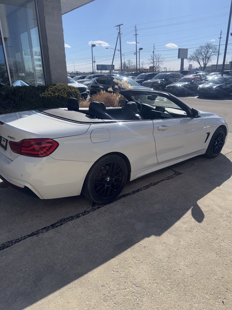 Used 2018 BMW 430i xDrive Convertible image 23