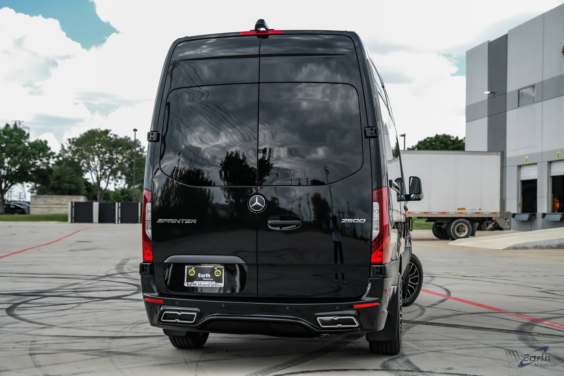 Used 2022 Mercedes-Benz Sprinter 2500 image 13