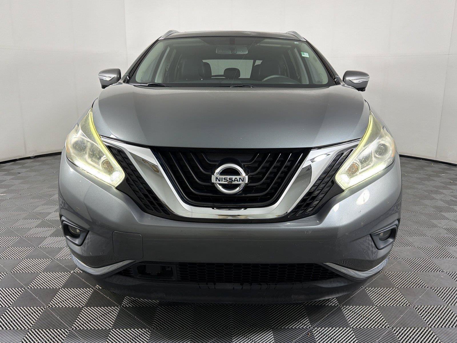 Used 2015 Nissan Murano Platinum w/ Platinum Technology Package FWD image 2