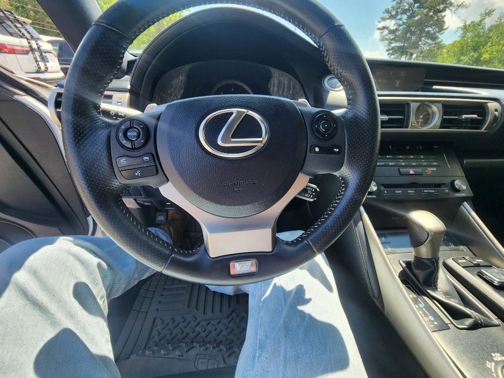 Used 2015 Lexus IS 250 w/ F-Sport Package RWD image 18