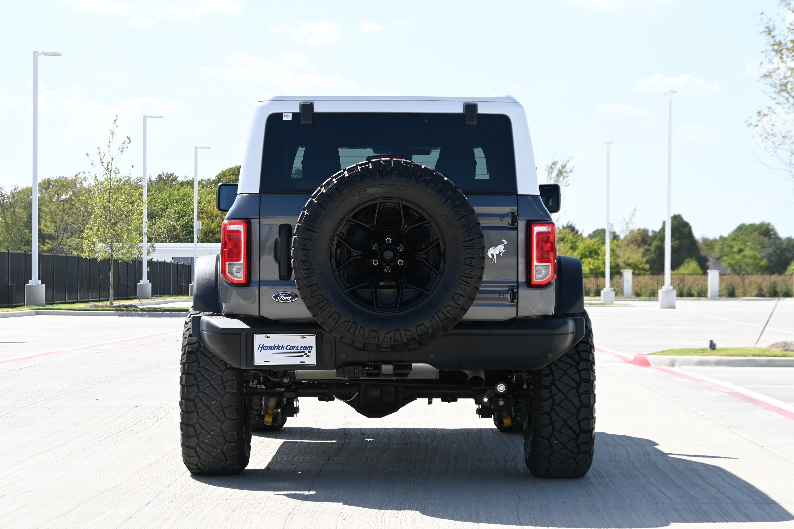 Used 2025 Ford Bronco Heritage Edition AWD/4WD image 8