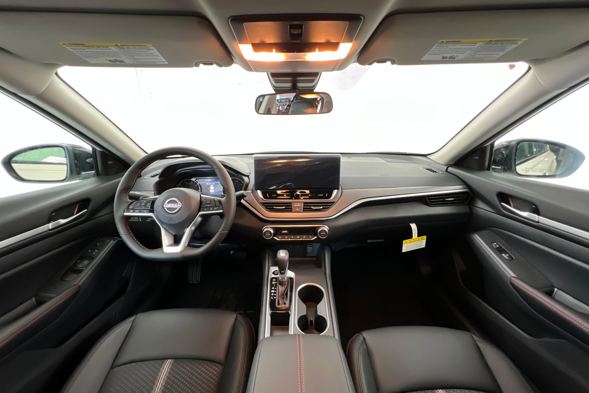 New 2026 Nissan Altima 2.5 SR image 9