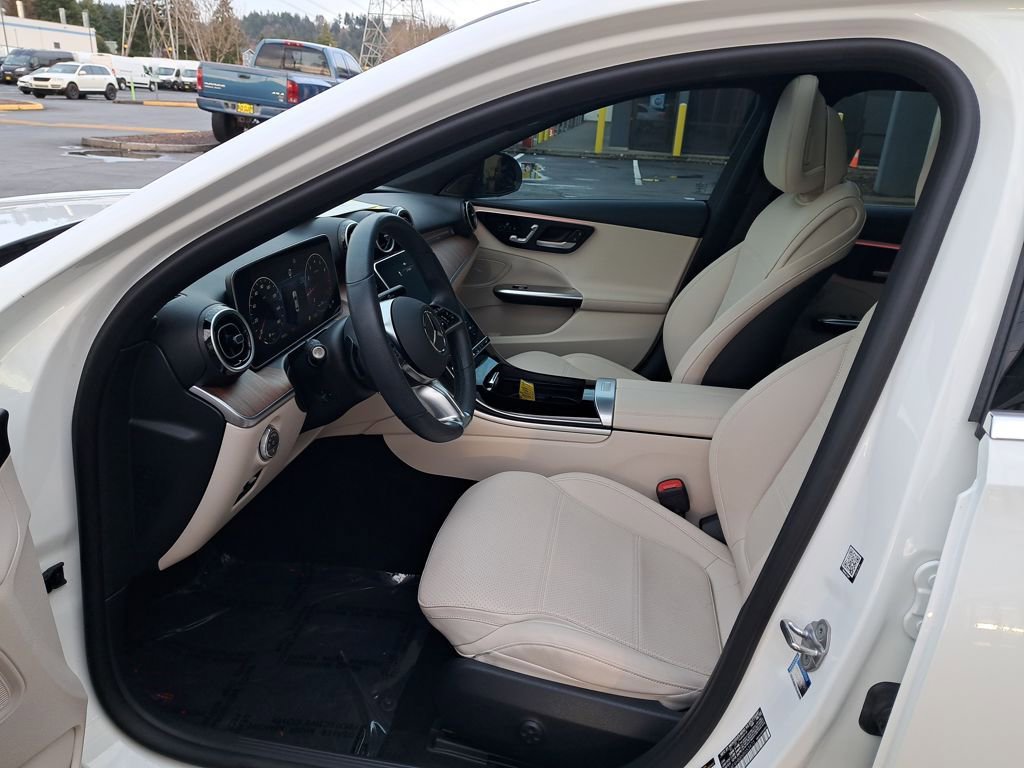 Used 2022 Mercedes-Benz C 300 4MATIC Sedan image 12