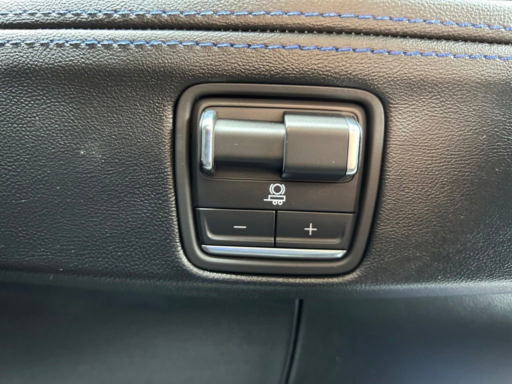 Used 2026 Cadillac Escalade IQ Sport 1 w/ LPO, Floor Liner Package AWD/4WD image 28
