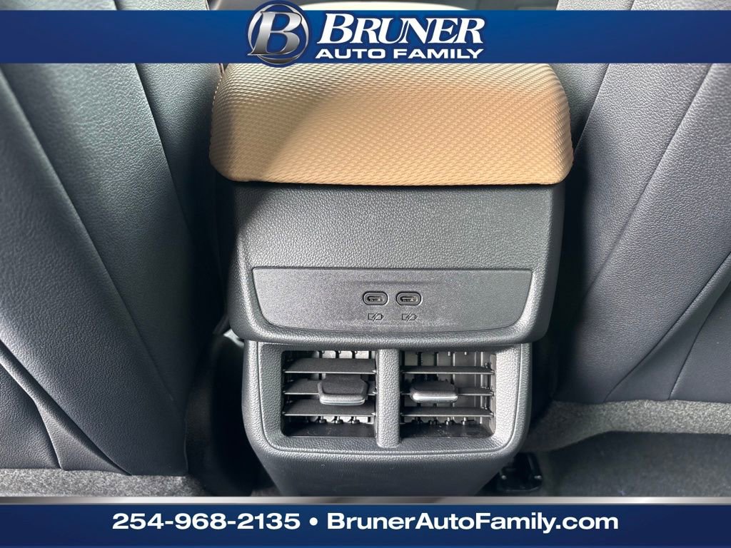 New 2026 Chevrolet Equinox ACTIV w/ Safety and Technology Package image 20