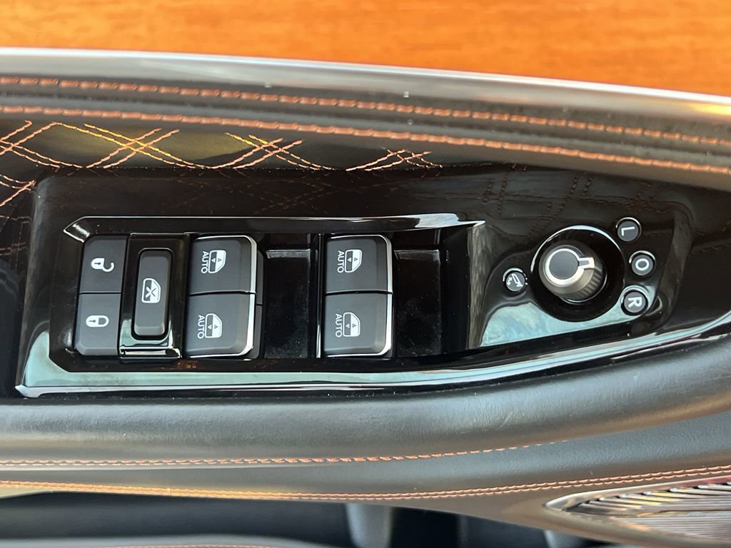 Used 2022 Jeep Grand Cherokee Summit image 14