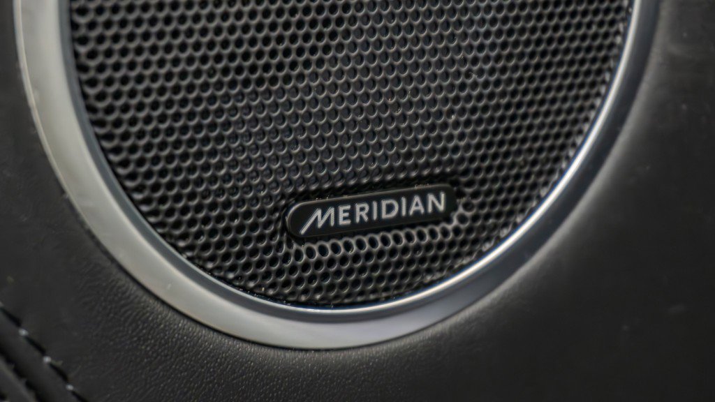 Used 2021 Land Rover Range Rover Autobiography Fifty Edition image 30