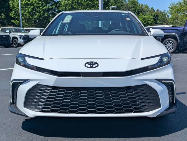 New 2026 Toyota Camry SE FWD image 8