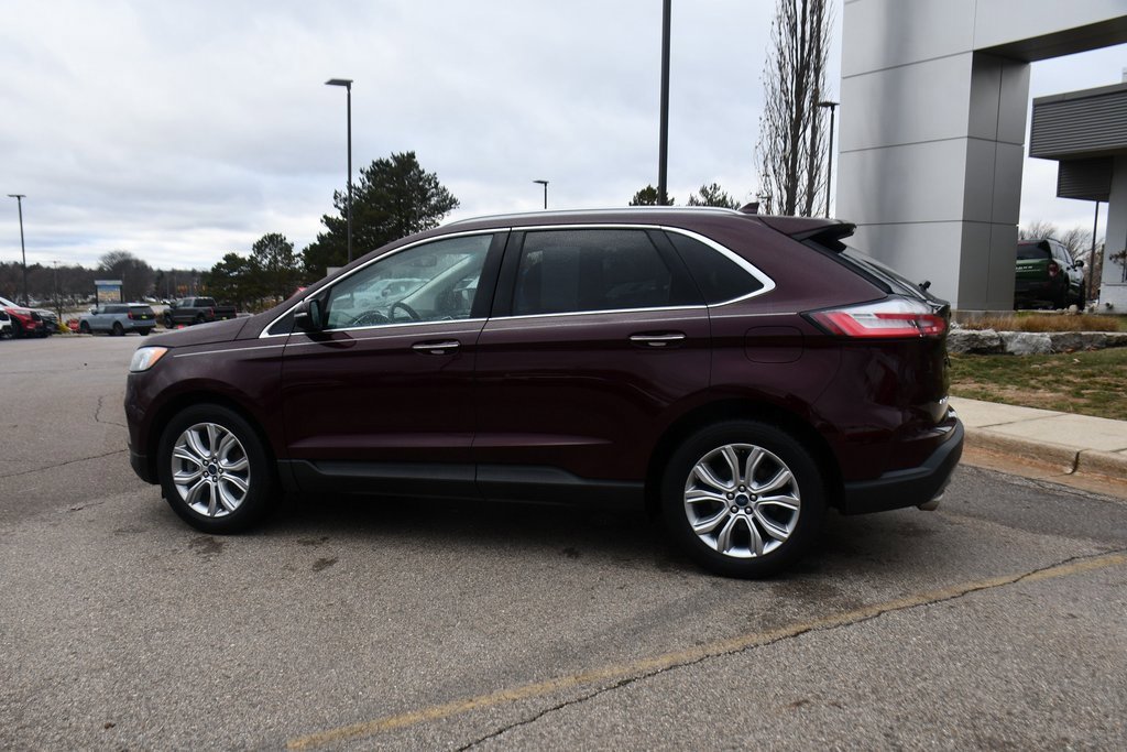 Used 2019 Ford Edge Titanium w/ Cold Weather Package image 3