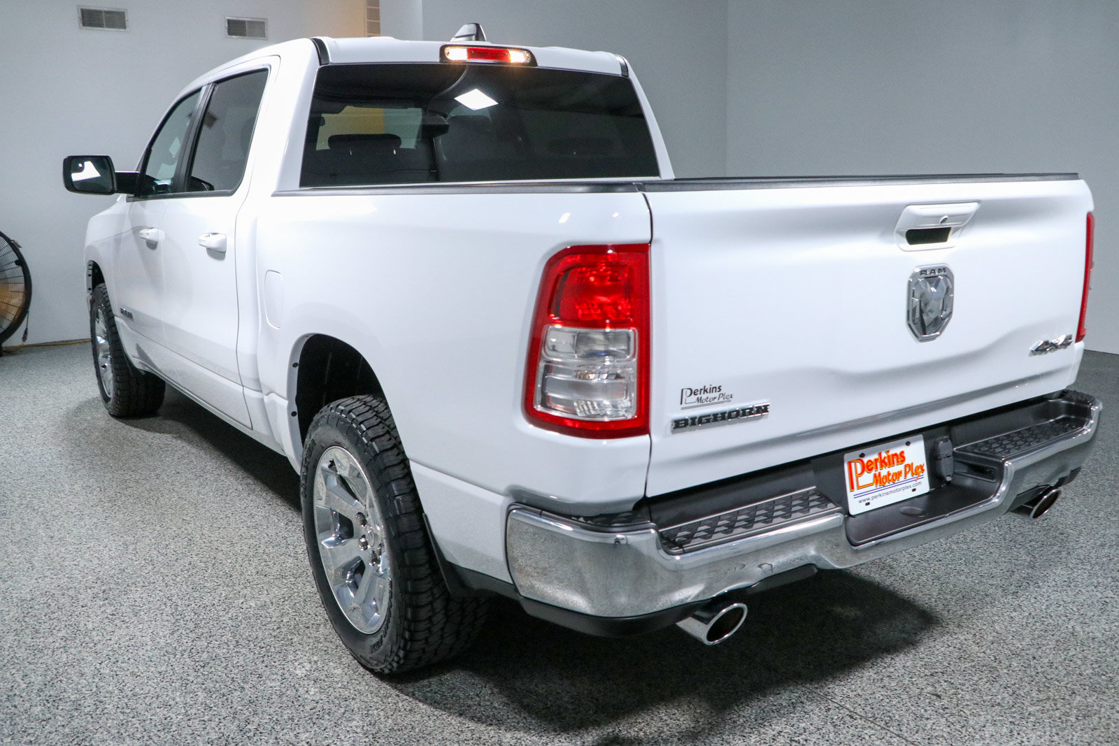 Used 2022 RAM 1500 Big Horn AWD/4WD image 9