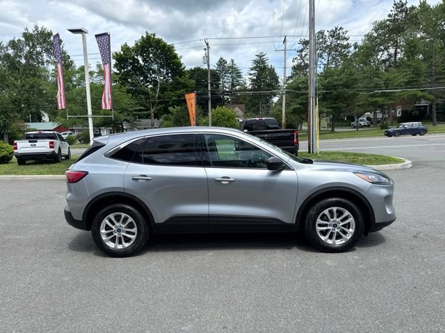 Certified 2022 Ford Escape SE w/ Cold Weather Package AWD/4WD image 5