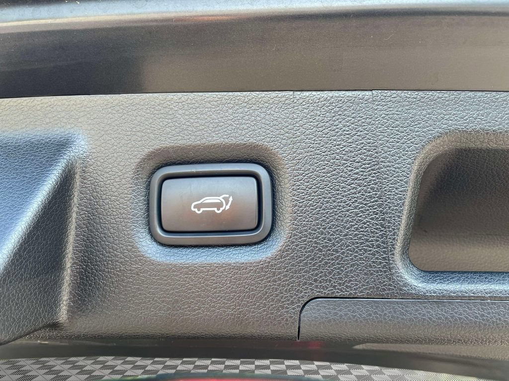 Used 2023 Hyundai Santa Fe SEL AWD/4WD image 11