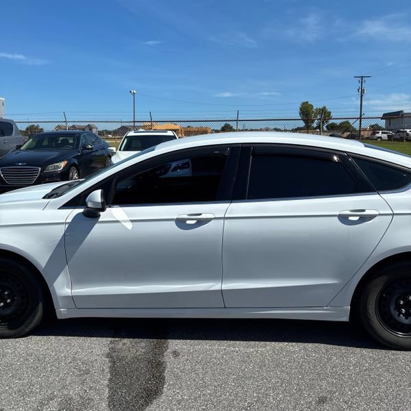 Used 2019 Ford Fusion S FWD image 7