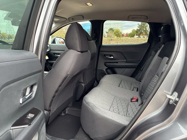 New 2027 Nissan Kicks SV AWD/4WD image 8
