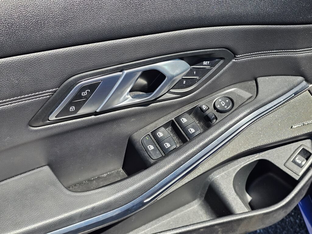 Used 2020 BMW M340i RWD image 21