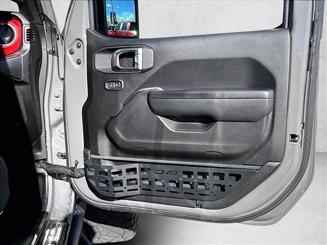 Used 2022 Jeep Gladiator Rubicon w/ LED Lighting Group AWD/4WD image 19