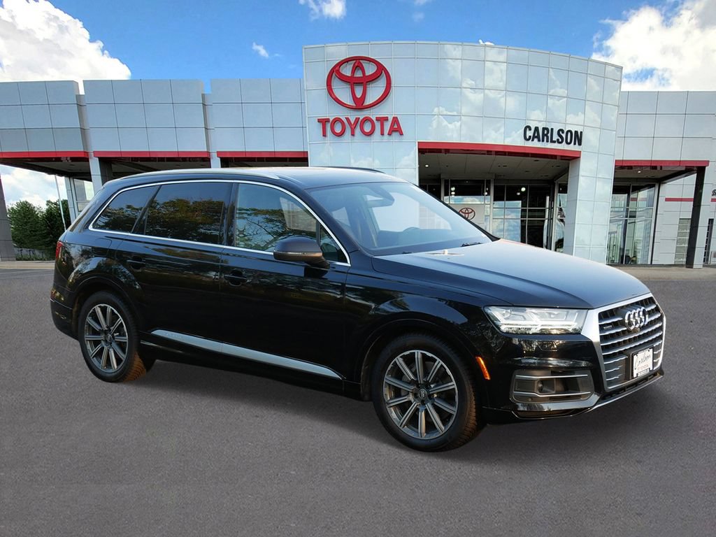 Used 2017 Audi Q7 3.0T Prestige w/ Prestige Package AWD/4WD image 2