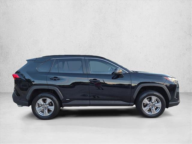 Certified 2025 Toyota RAV4 LE AWD/4WD image 4