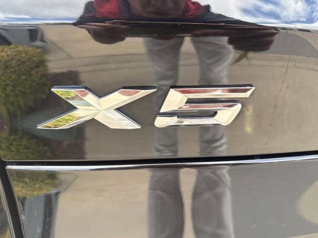 Certified 2024 BMW X5 xDrive50e w/ Premium Package image 8