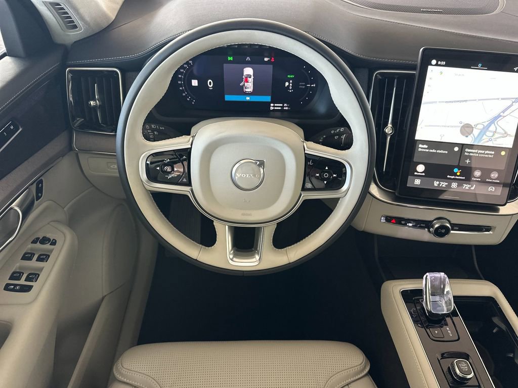 New 2026 Volvo XC90 T8 Ultra w/ Lounge Package image 13
