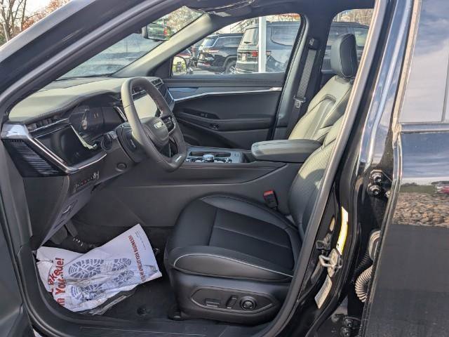 New 2025 Jeep Wagoneer S Limited w/ Comfort Package image 8