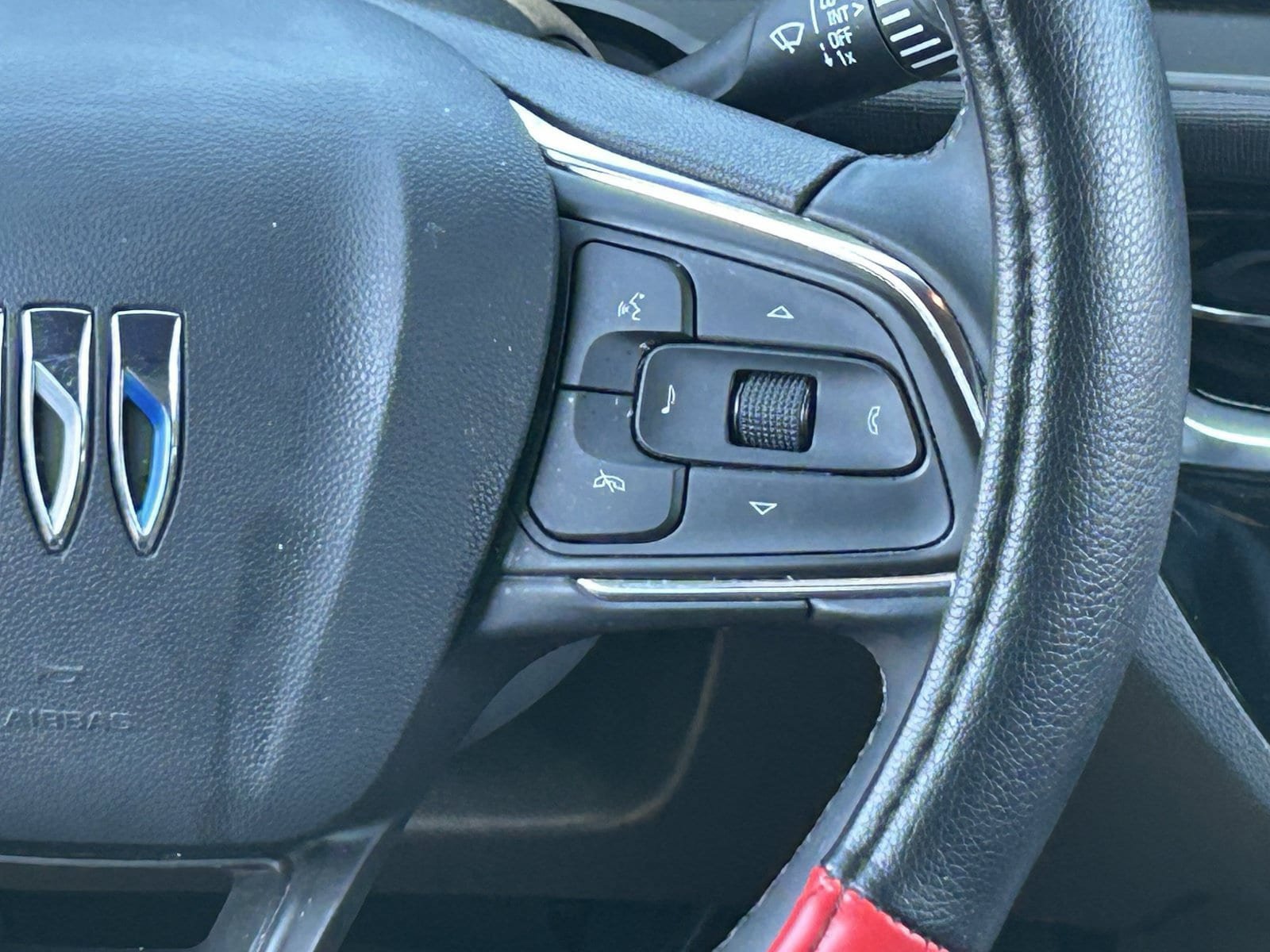 Used 2026 Buick Envista Sport Touring FWD image 21