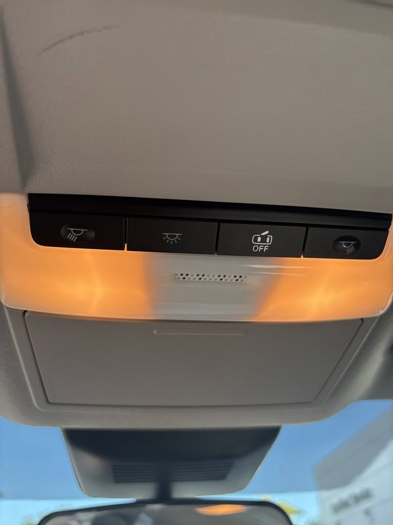 Used 2024 Nissan Sentra SV image 29