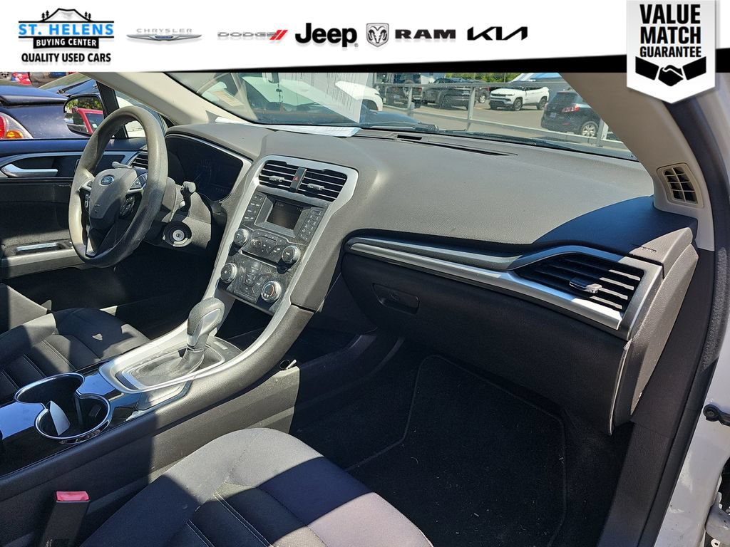 Used 2014 Ford Fusion SE FWD image 21