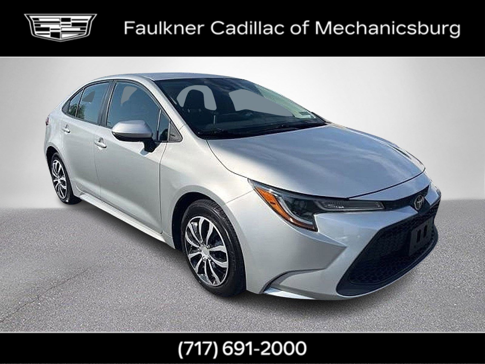 Used 2020 Toyota Corolla LE image 2