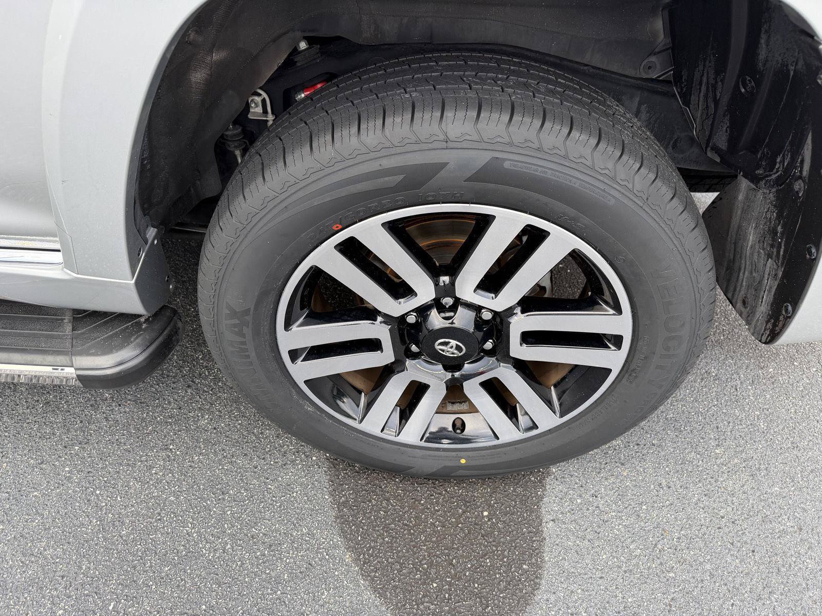 Certified 2022 Toyota 4Runner Limited AWD/4WD image 39