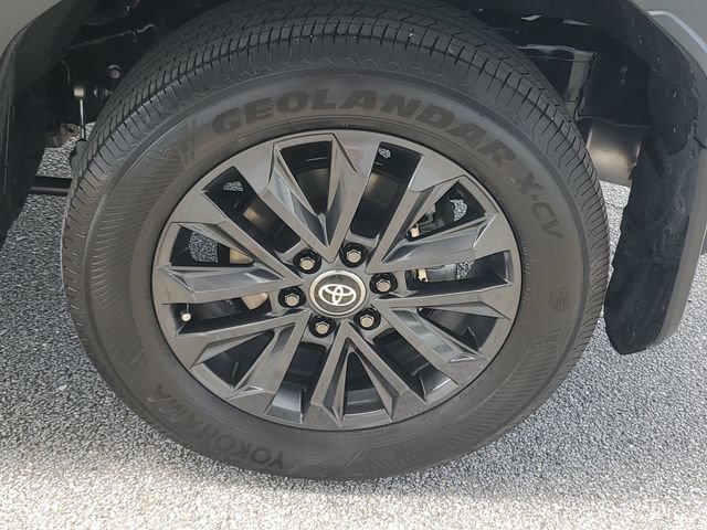 Used 2025 Toyota Land Cruiser AWD/4WD image 33