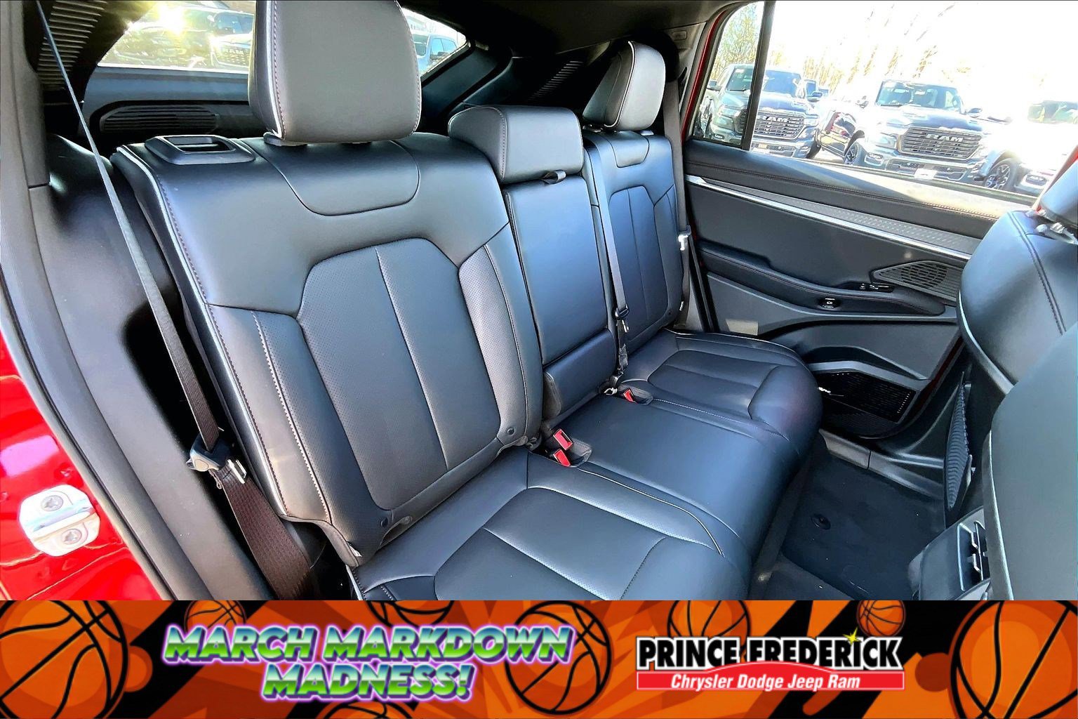 Used 2025 Jeep Wagoneer S Limited image 23