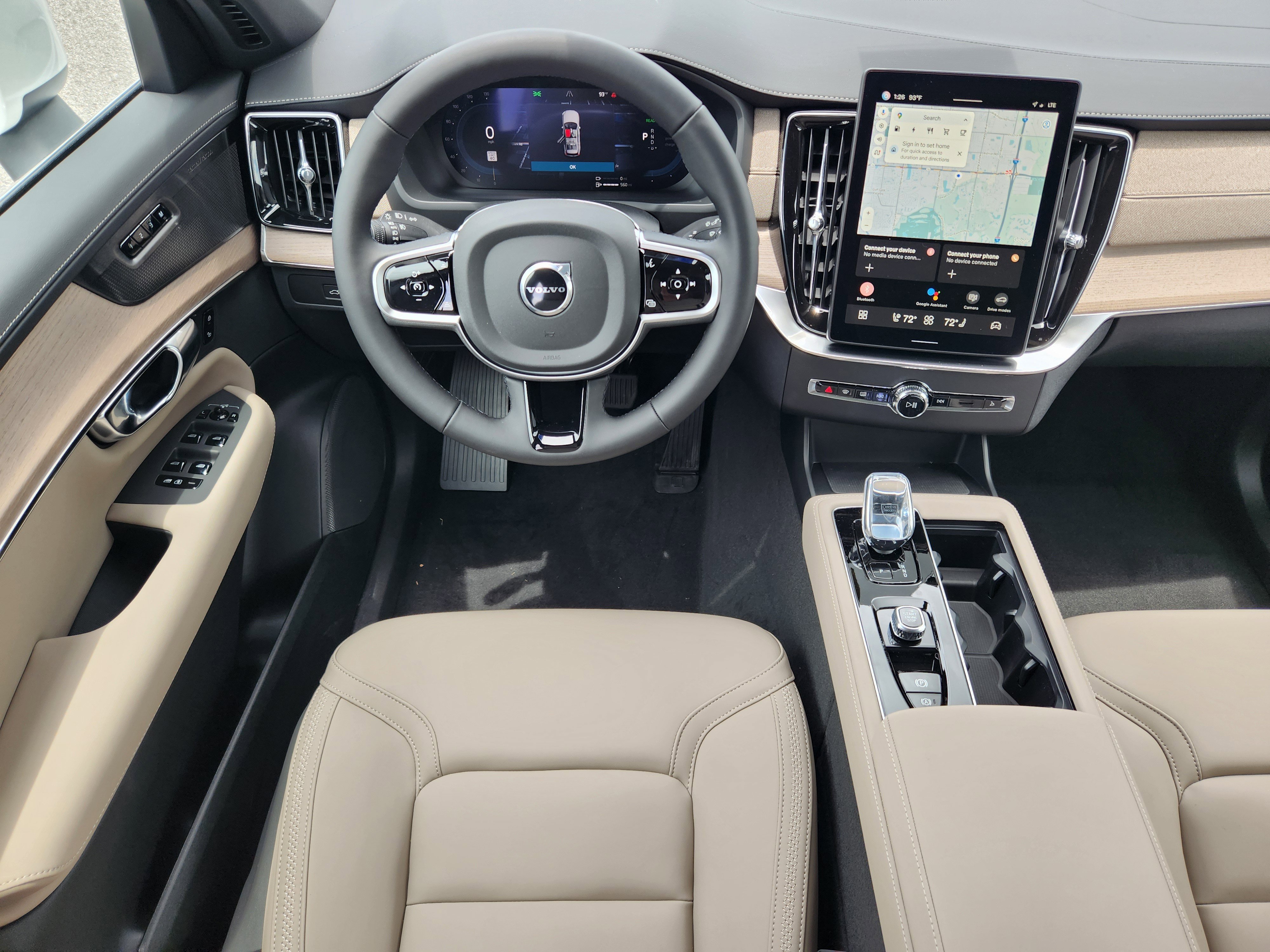 New 2025 Volvo XC90 T8 Plus w/ Protection Package image 15