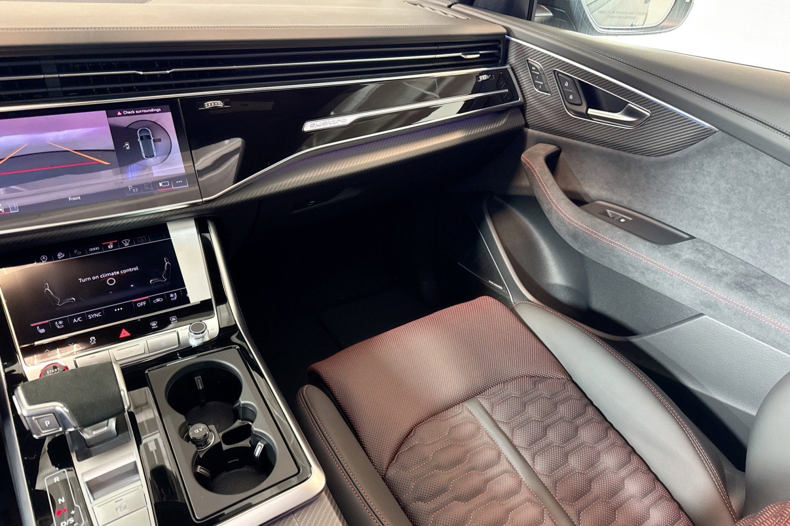 New 2026 Audi RS Q8 performance image 21