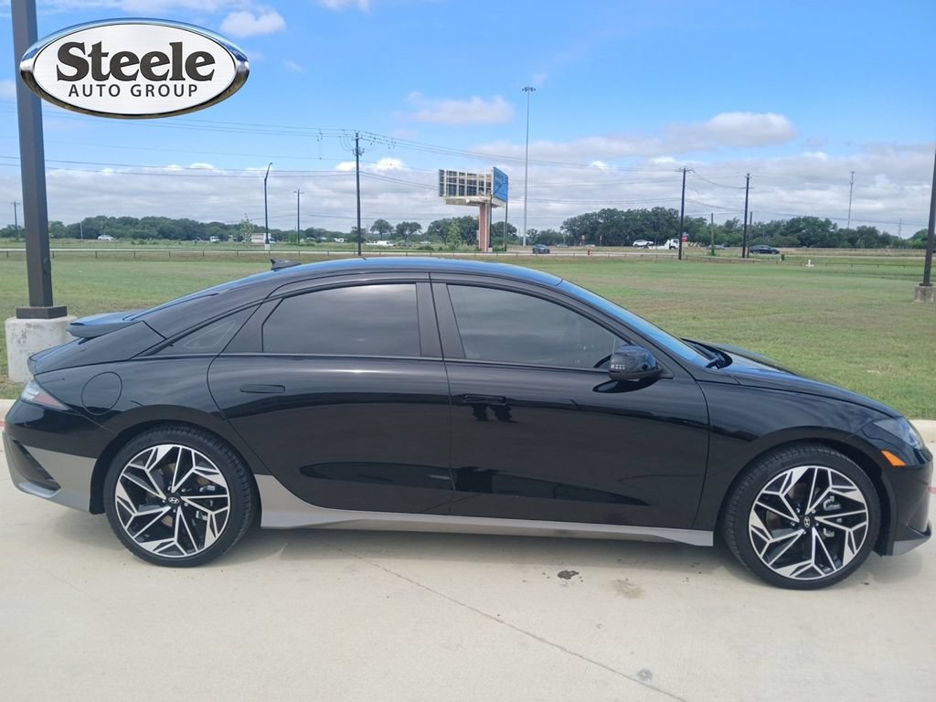 Used 2025 Hyundai Ioniq 6 SEL RWD image 12