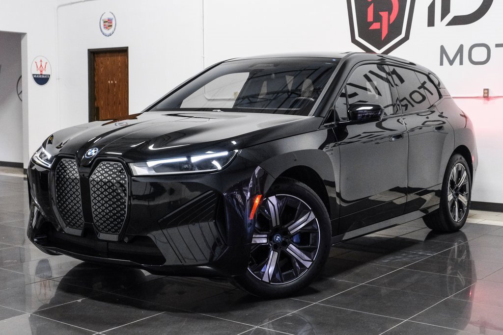 Used 2025 BMW iX xDrive50 image 7