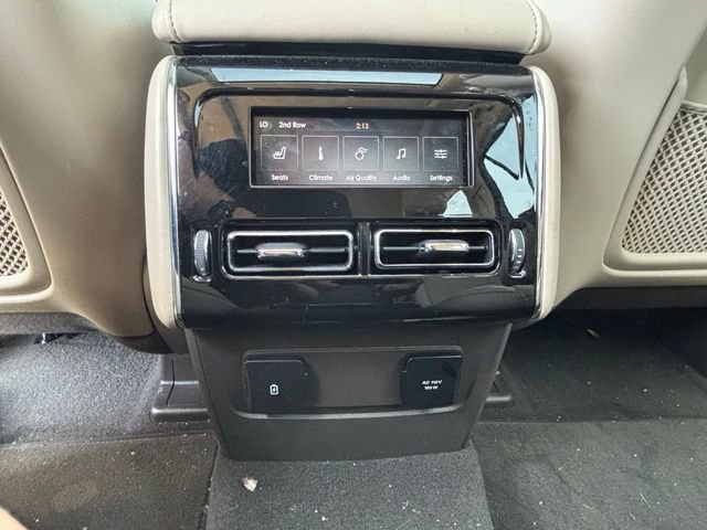 Used 2021 Lincoln Aviator Reserve w/ Equipment Group 201A AWD/4WD image 38