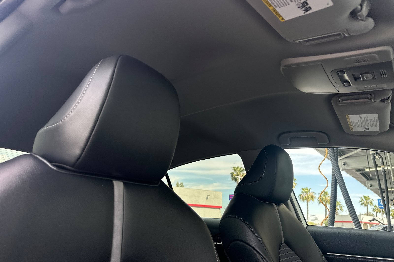 Used 2024 Toyota Camry SE image 15