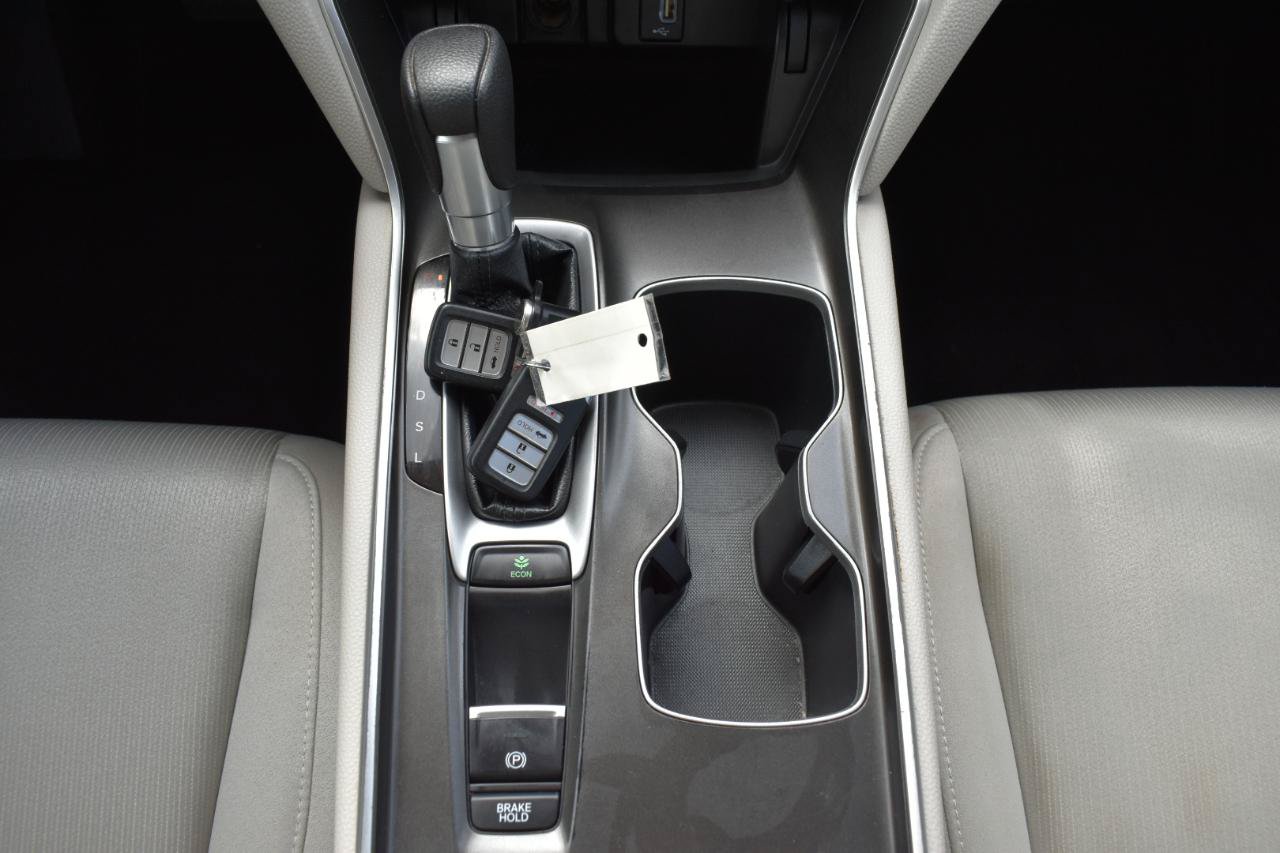 Used 2019 Honda Accord LX image 23