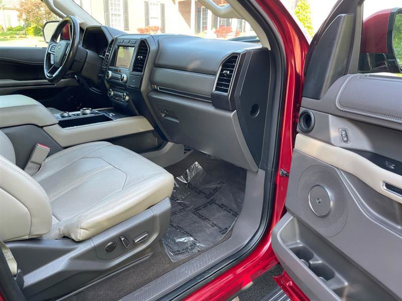 Used 2018 Ford Expedition Max Limited AWD/4WD image 37