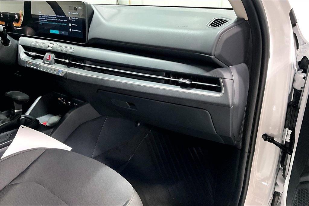 New 2026 Kia K4 FWD image 9