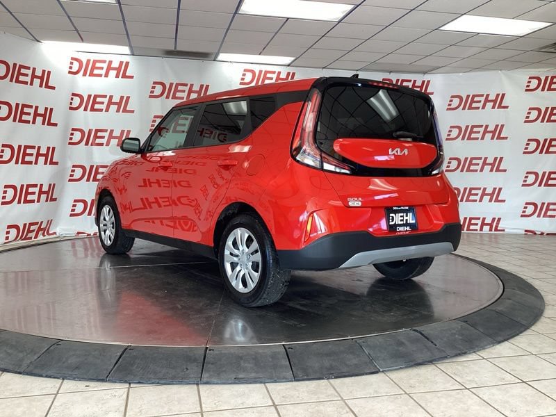 Certified 2024 Kia Soul LX FWD image 5