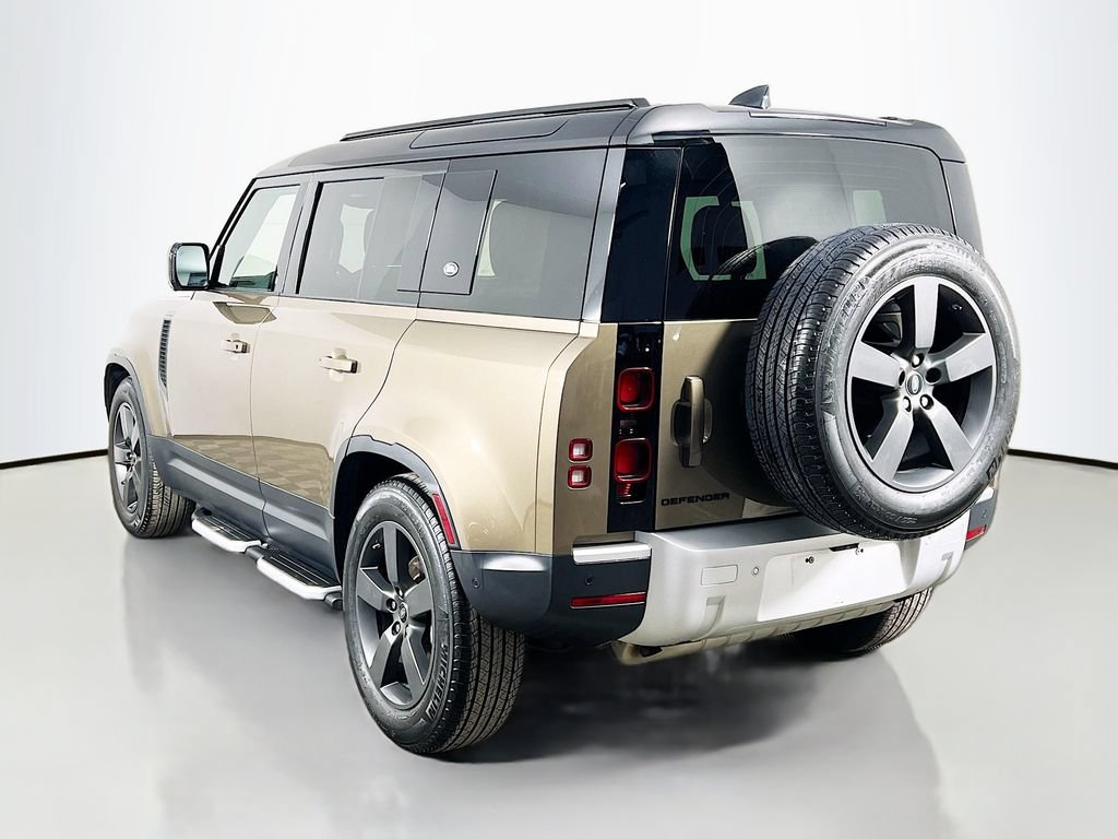 Used 2021 Land Rover Defender 110 S AWD/4WD image 7