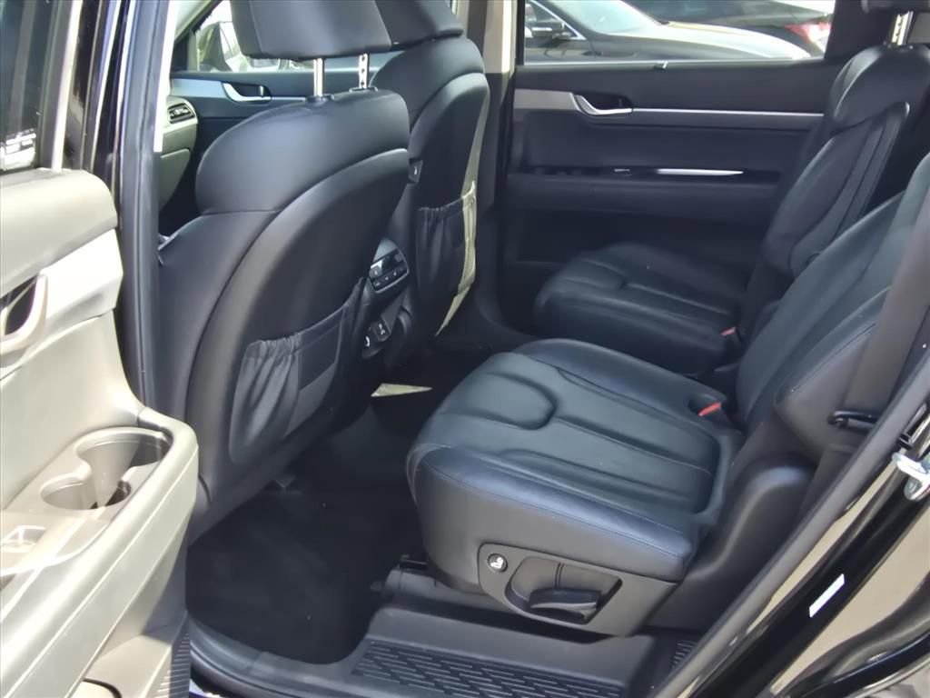 Used 2020 Hyundai Palisade SEL FWD image 12