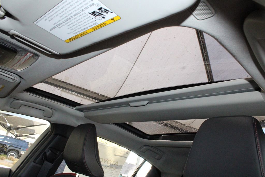 New 2026 Toyota Prius Plug-In Hybrid FWD image 5