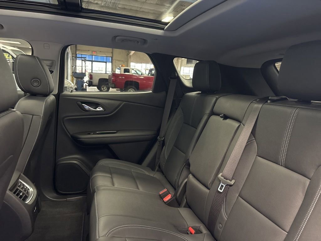 Used 2024 Chevrolet Blazer LT image 21