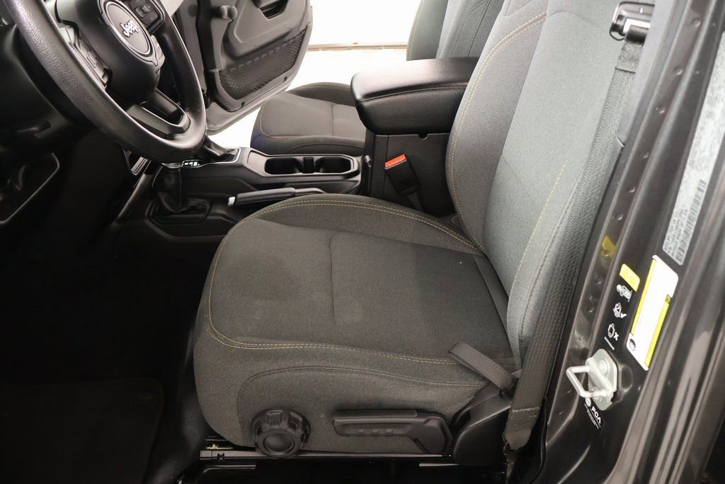 Used 2024 Jeep Gladiator Sport image 10