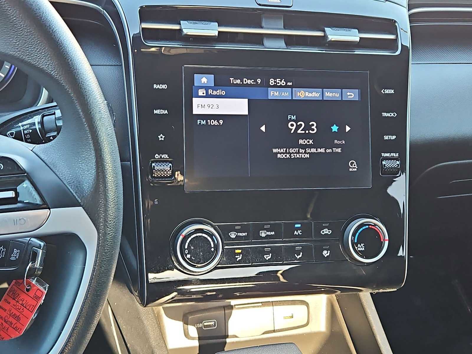 Used 2023 Hyundai Santa Cruz SE image 35