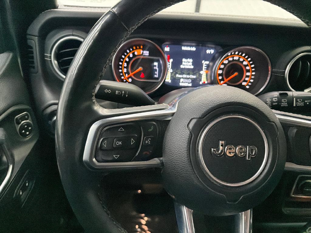 Used 2018 Jeep Wrangler Unlimited Sahara AWD/4WD image 24